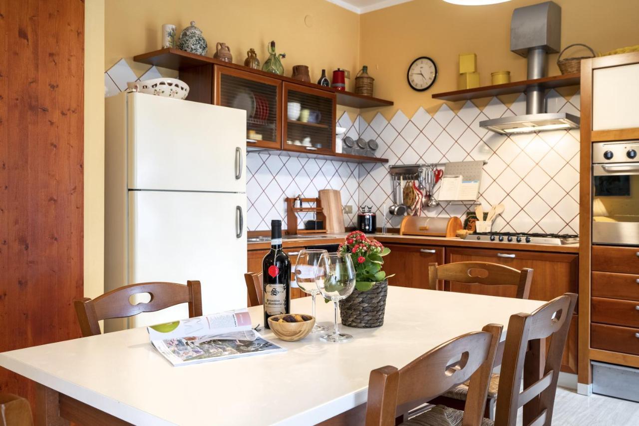 Casa Del Riccio Fronte Mare Villa Mola di Bari Ngoại thất bức ảnh